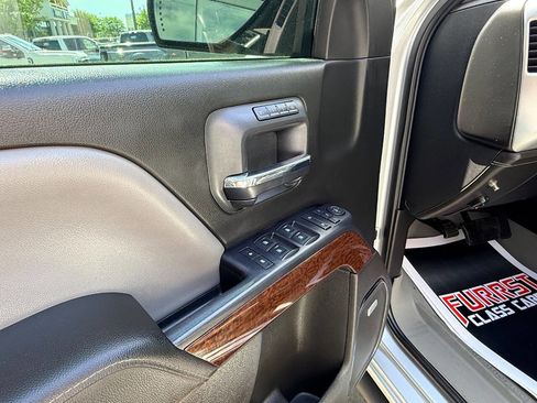 Used 2016 GMC Sierra 2500 SLT w/ Duramax Plus Package image 20