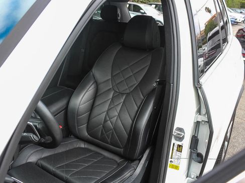 Certified 2023 BMW X5 sDrive40i w/ Premium Package RWD image 25