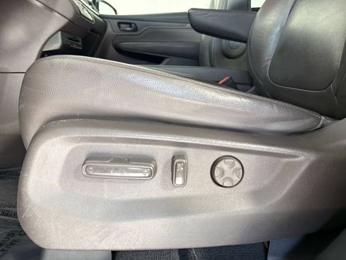 Used 2018 Honda Odyssey Touring image 21