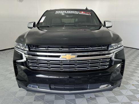 Used 2021 Chevrolet Tahoe Premier w/ Premium Package RWD image 3