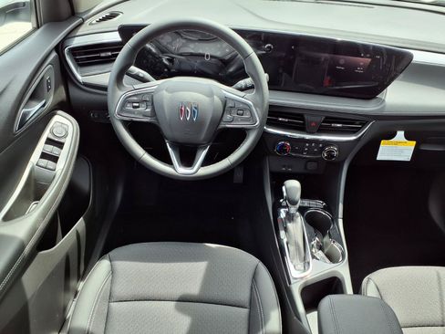 New 2026 Buick Encore GX Preferred FWD image 2