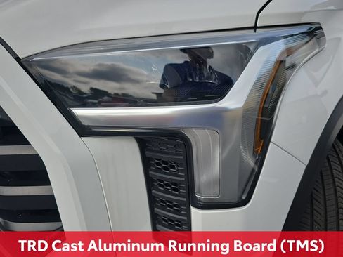 Certified 2025 Toyota Tundra SR5 AWD/4WD image 34
