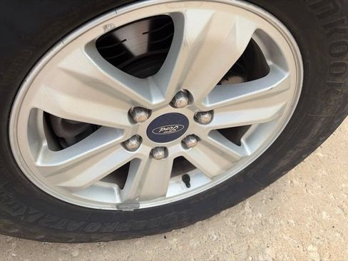 Used 2018 Ford F150 XL w/ Equipment Group 101A Mid AWD/4WD image 5