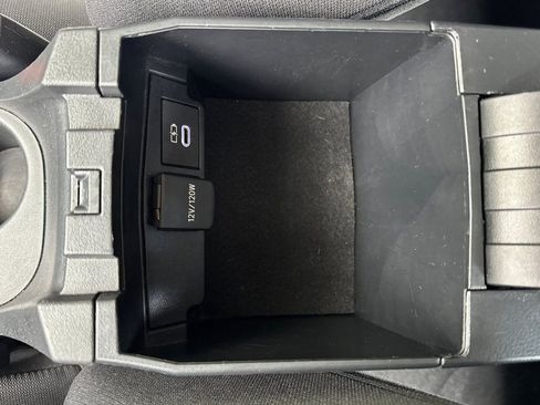 Certified 2024 Toyota Corolla LE FWD image 33
