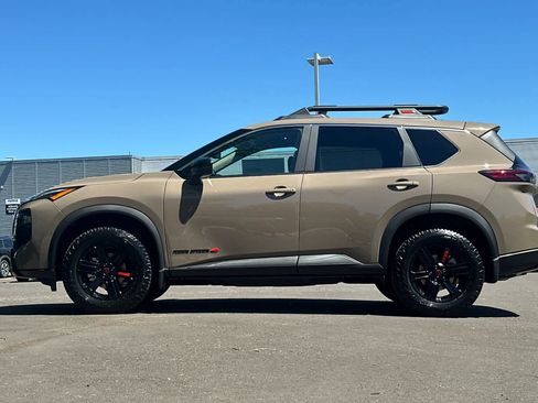 New 2026 Nissan Rogue SV w/ Rock Creek Premium Package AWD/4WD image 5