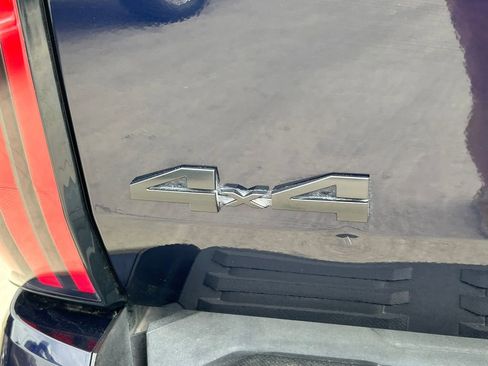 Used 2023 Toyota Tundra Platinum w/ Advanced Package image 13