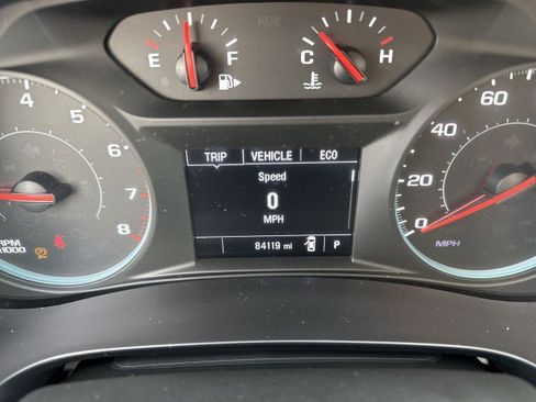 Certified 2022 Chevrolet Malibu LT w/ Leather Package image 10