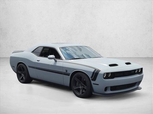 Used 2022 Dodge Challenger SRT Hellcat Redeye RWD image 3