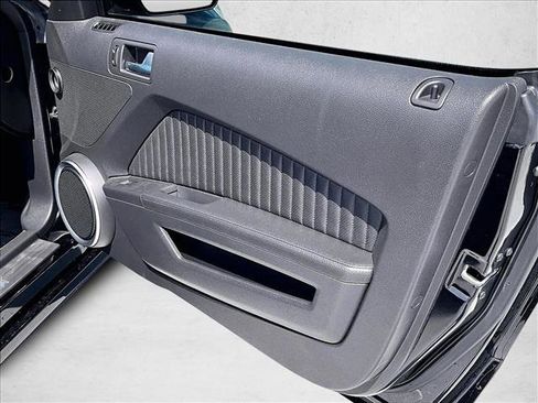 Used 2014 Ford Mustang Shelby GT500 w/ Equipment Group 821A image 19