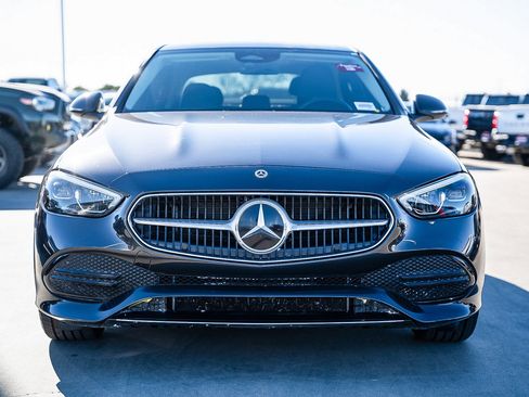 Used 2023 Mercedes-Benz C 300 Sedan image 2
