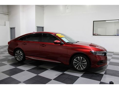 Used 2021 Honda Accord EX image 1