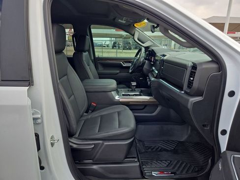 Used 2026 Chevrolet Silverado 1500 LT Trail Boss w/ Convenience Package II image 28