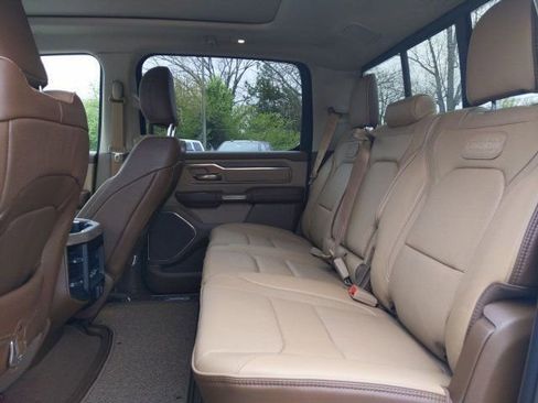 Used 2020 RAM 1500 Limited image 9