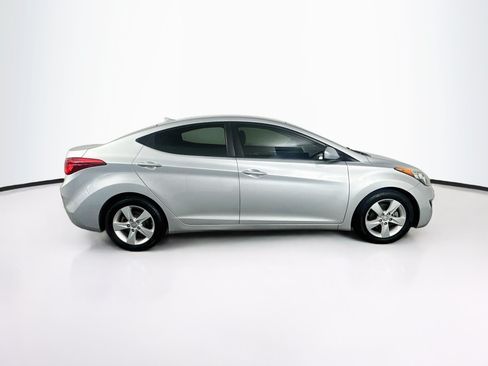 Used 2013 Hyundai Elantra GLS FWD image 10