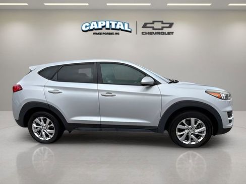 Used 2019 Hyundai Tucson SE image 9