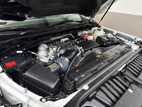 Used 2024 GMC Sierra 2500 AT4X image 91