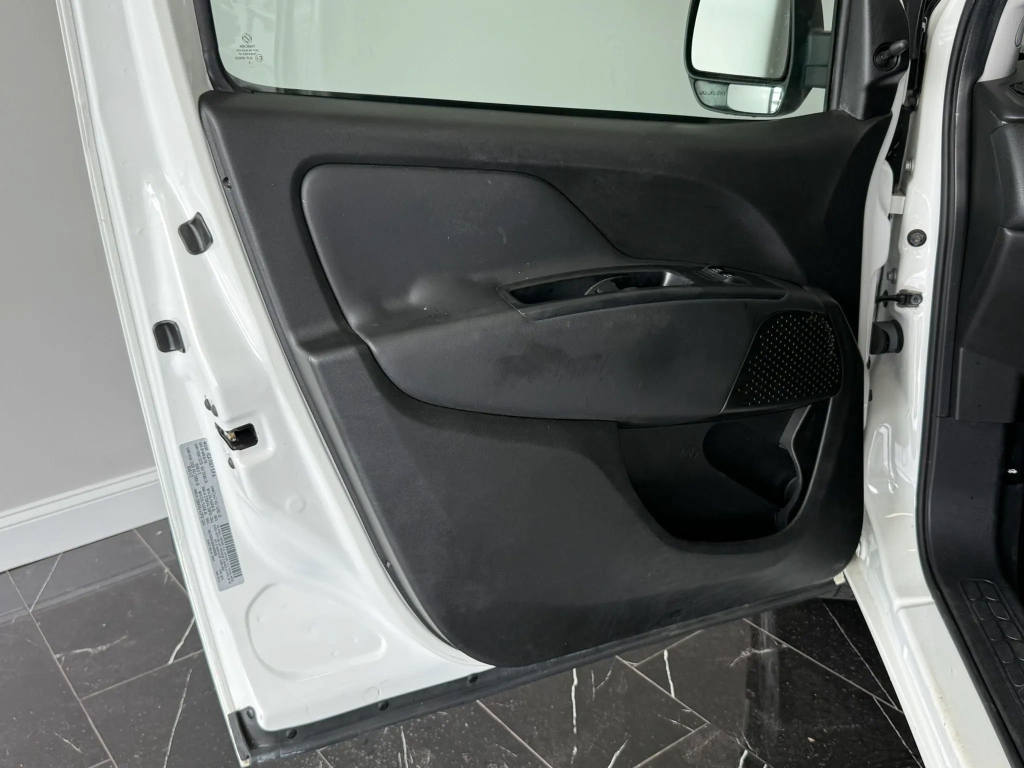 Used 2019 RAM ProMaster City Tradesman FWD image 6