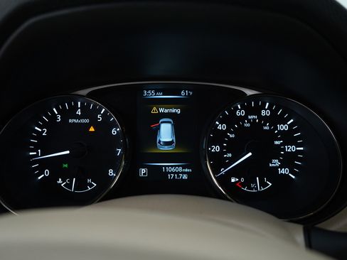 Used 2015 Nissan Rogue SV AWD/4WD image 26