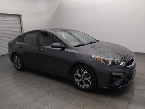 Used 2019 Kia Forte LXS image 11