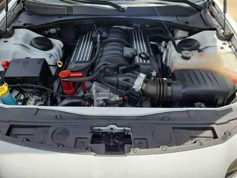 Used 2023 Chrysler 300 C RWD image 35