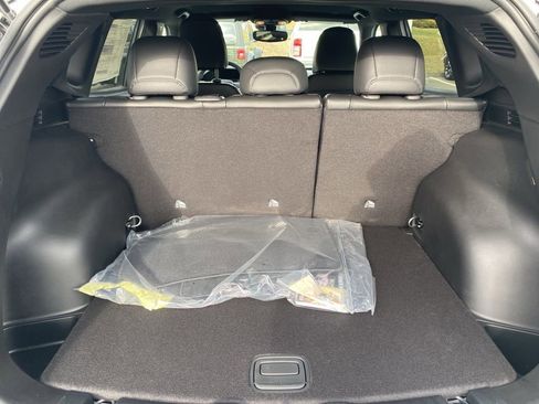 New 2026 Jeep Compass Latitude image 17