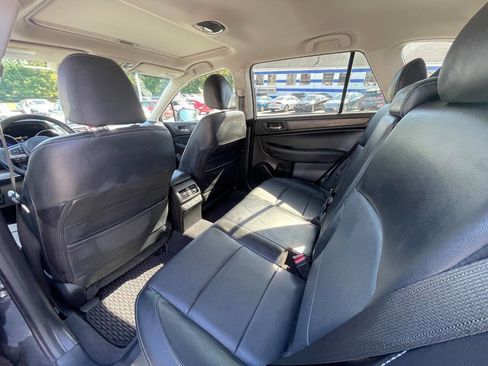 Used 2017 Subaru Outback 2.5i Limited image 31