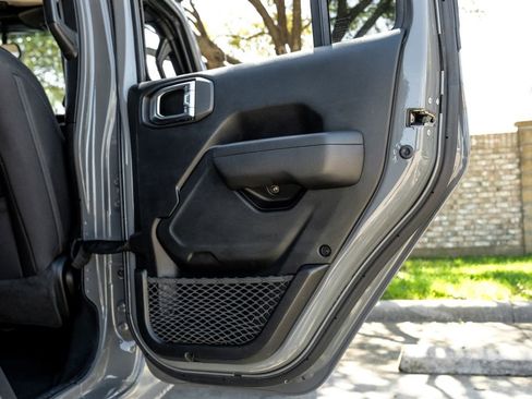 Used 2020 Jeep Wrangler Unlimited Sport S image 55