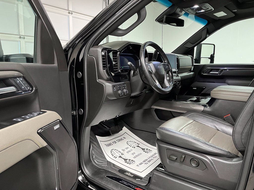 Used 2025 Chevrolet Silverado 2500 ZR2 w/ ZR2 Bison Edition AWD/4WD image 16
