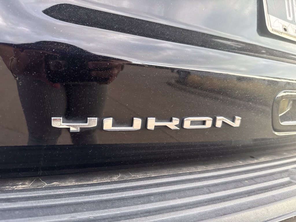 Used 2021 GMC Yukon SLT w/ SLT Premium Package RWD image 11