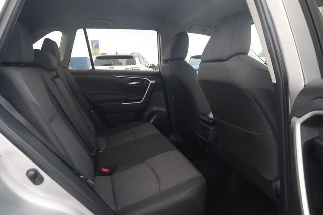 Used 2025 Toyota RAV4 XLE w/ Weather Package AWD/4WD image 21