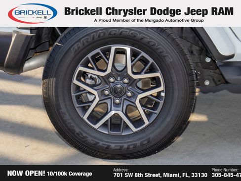 Used 2025 Jeep Wrangler Sahara image 37