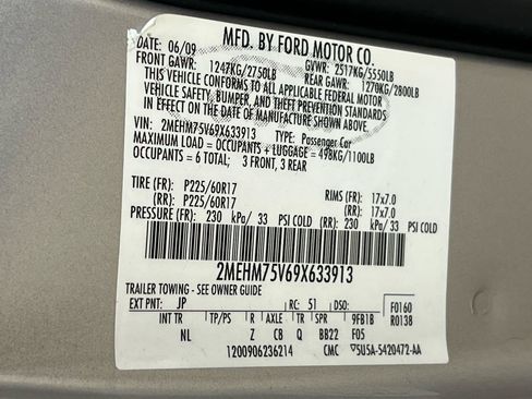 Used 2009 Mercury Grand Marquis LS RWD image 25