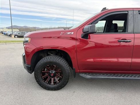 Used 2020 Chevrolet Silverado 1500 LT Trail Boss image 11