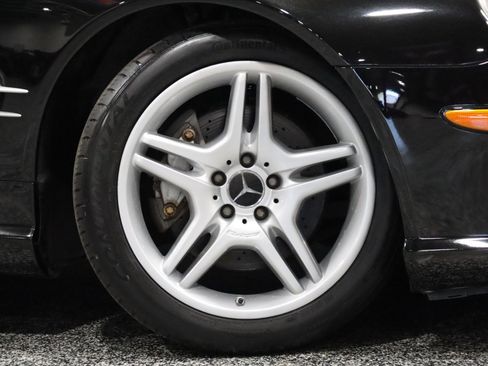 Used 2007 Mercedes-Benz SL 550 image 4