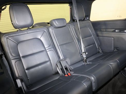 Used 2023 Lincoln Navigator Reserve AWD/4WD image 45