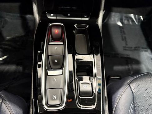 Used 2023 Chevrolet Bolt EUV LT w/ Convenience Package image 37