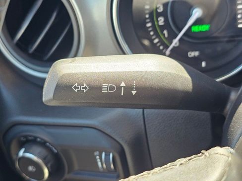 Used 2023 Jeep Wrangler Unlimited AWD/4WD image 40