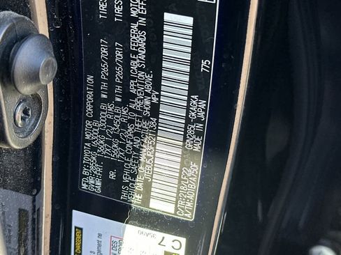 Used 2015 Toyota 4Runner TRD Pro AWD/4WD image 33