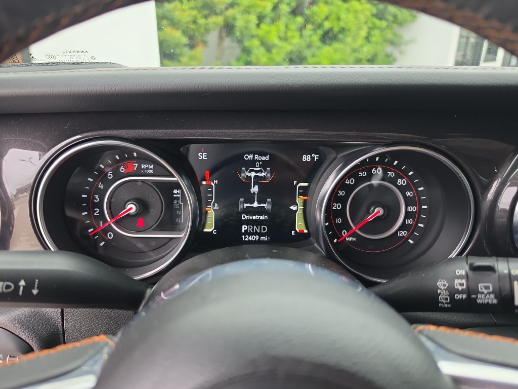 Used 2021 Jeep Wrangler Unlimited Rubicon AWD/4WD image 24
