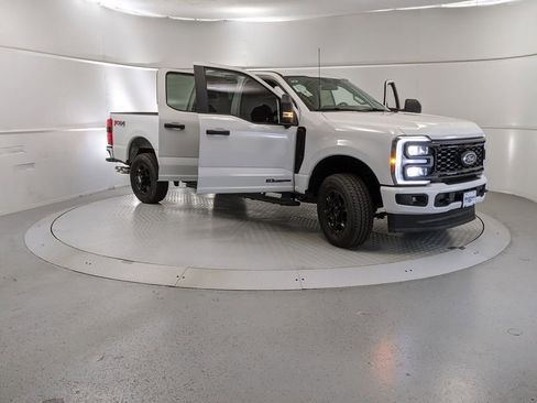New 2025 Ford F250 XL w/ STX Appearance Package image 23