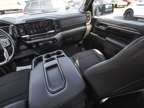 Used 2023 GMC Sierra 1500 Elevation image 46