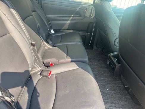 Used 2026 Honda Odyssey EX-L image 15
