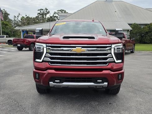 Used 2025 Chevrolet Silverado 2500 High Country w/ Technology Package AWD/4WD image 9