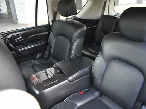 Used 2024 INFINITI QX80 Luxe AWD/4WD image 13
