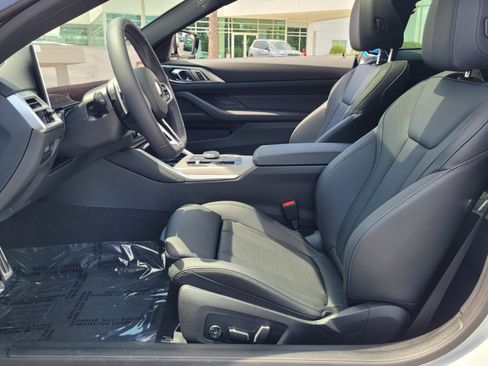 Used 2026 BMW 430i Coupe w/ M Sport Package image 10