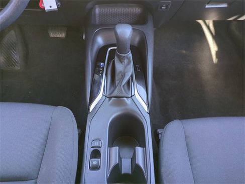 Used 2023 Toyota Corolla LE image 18