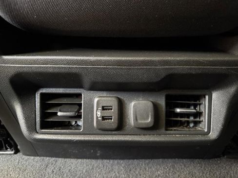 Used 2019 Chevrolet Silverado 1500 LT w/ Texas Edition image 36