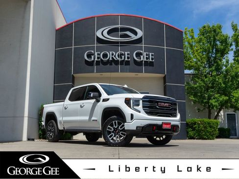 Used 2025 GMC Sierra 1500 AT4 w/ AT4 Premium Package AWD/4WD image 1
