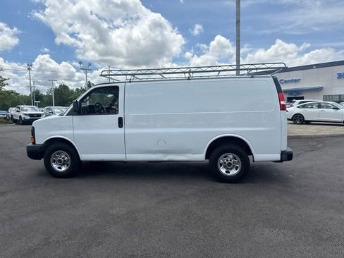 Used 2016 GMC Savana 2500 RWD image 17