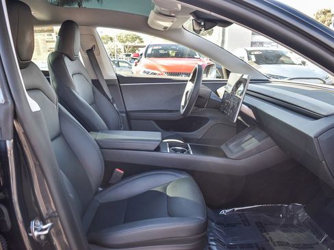 Used 2025 Tesla Model 3 Long Range image 14